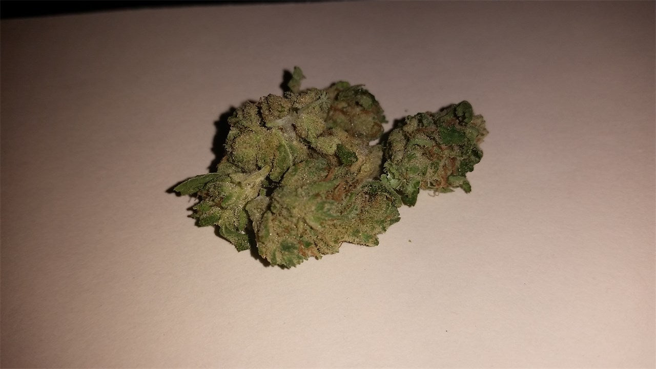 B.B. King marijuana strain flower with blueberry and lemon flavor and creative / sleepy effects - Rare Harvest indica