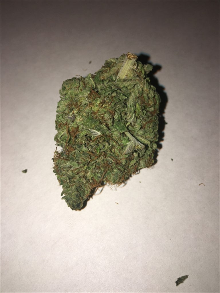 Ether marijuana strain flower with violet and diesel flavor and sleepy / hungry effects - Rare Harvest indica
