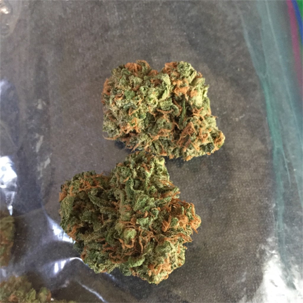 Northern Berry marijuana strain flower with berry and blueberry flavor and sleepy / relaxed effects - Rare Harvest indica