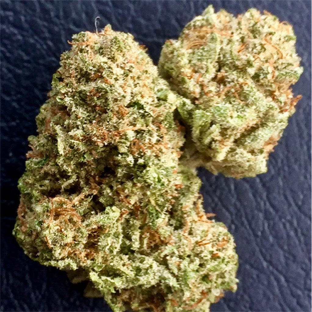UltraViolet OG marijuana strain flower with violet and flowery flavor and relaxed / sleepy effects - Rare Harvest indica